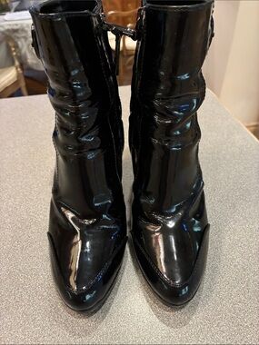 Fendi Black Patent Pointed-Toe Mid-Calf Heeled Boots